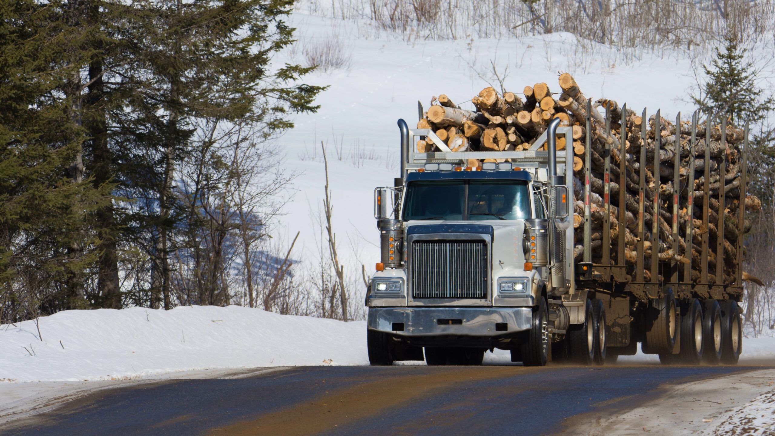 Le service Connexion satellite de Rogers transforme la connectivité IdO pour la technologie de gestion des actifs et des parcs de véhicules